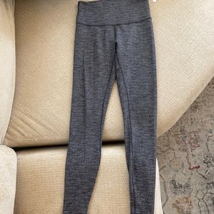 SOLD Lululemon Heathered leggings